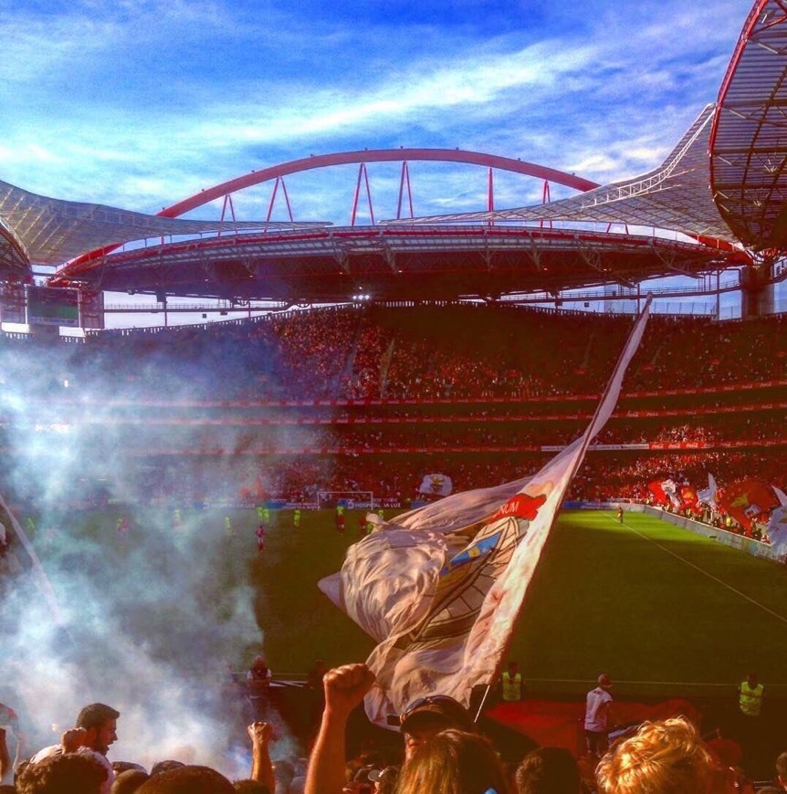 Lugar Estádio Sport Lisboa e Benfica