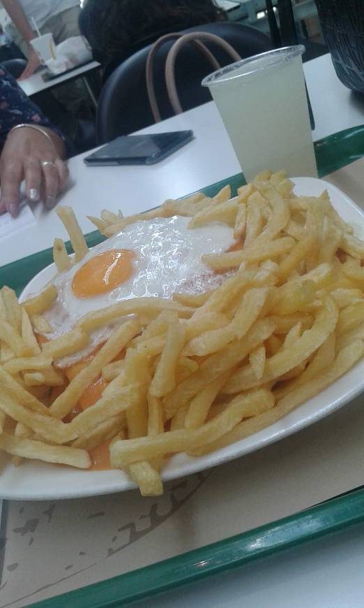 Moda Francesinha // comida portuguesa 