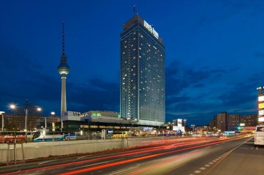 Park Inn by Radisson Berlin Alexanderplatz Hotel