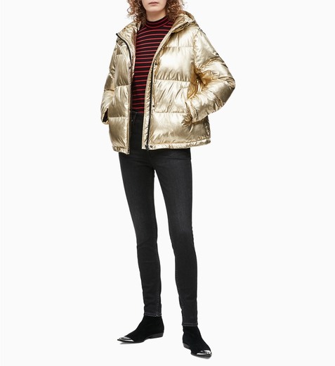 Gold metallic puffer jacket ✨