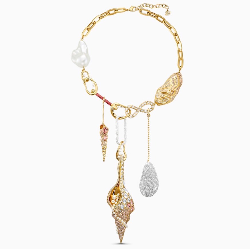 Social SCULPTURED SHELLS NECKLACE