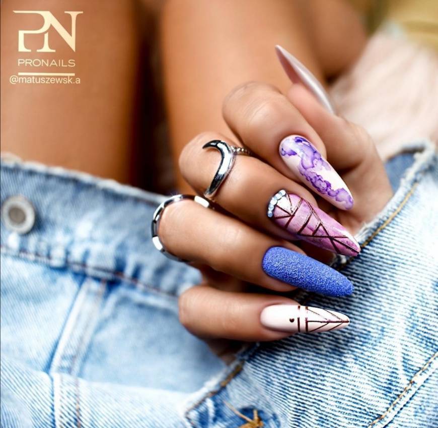 Moda by Pronails