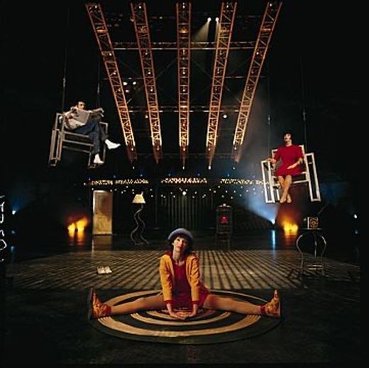 Cirque Du Soleil: Quidam (Altice Arena, 2014)