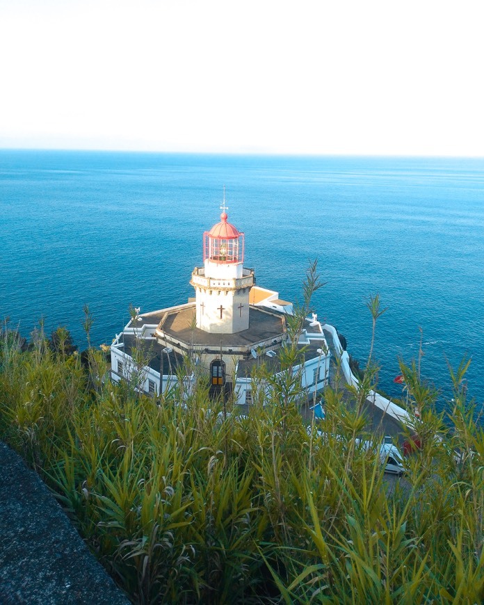 Places Farol do Arnel, Açores 