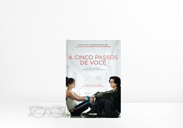 Book A cinco passos de você