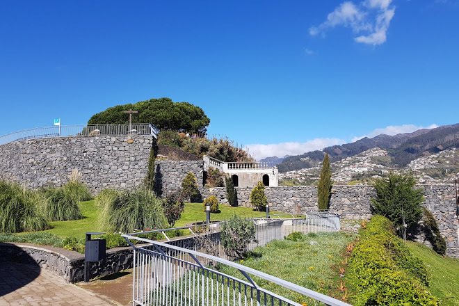 Lugar Miradouro Pico dos Barcelos - Madeira