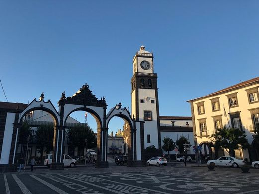 Portas da Cidade