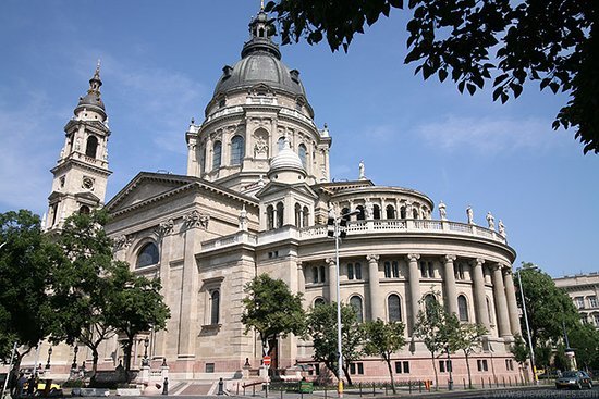 Lugar Basílica de San Esteban