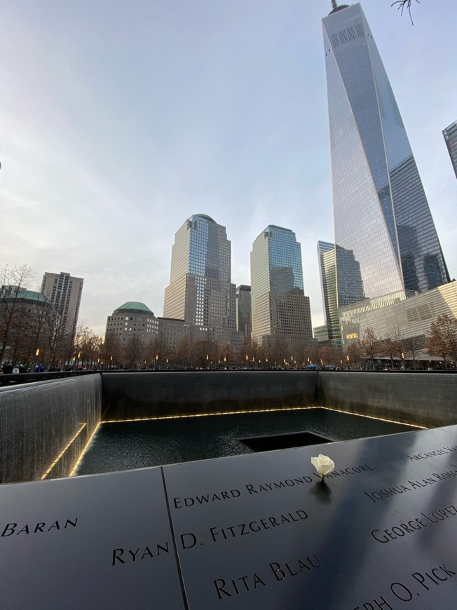 Lugar 9/11 Memorial