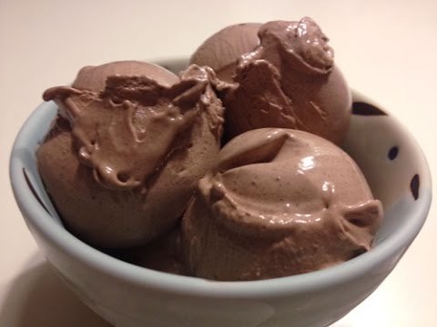 Social GELADO DE CHOCOLATE CREMOSO com apenas 3 ingredientes ...