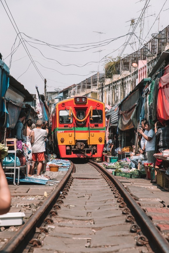 Place Mae Klong Railway Market