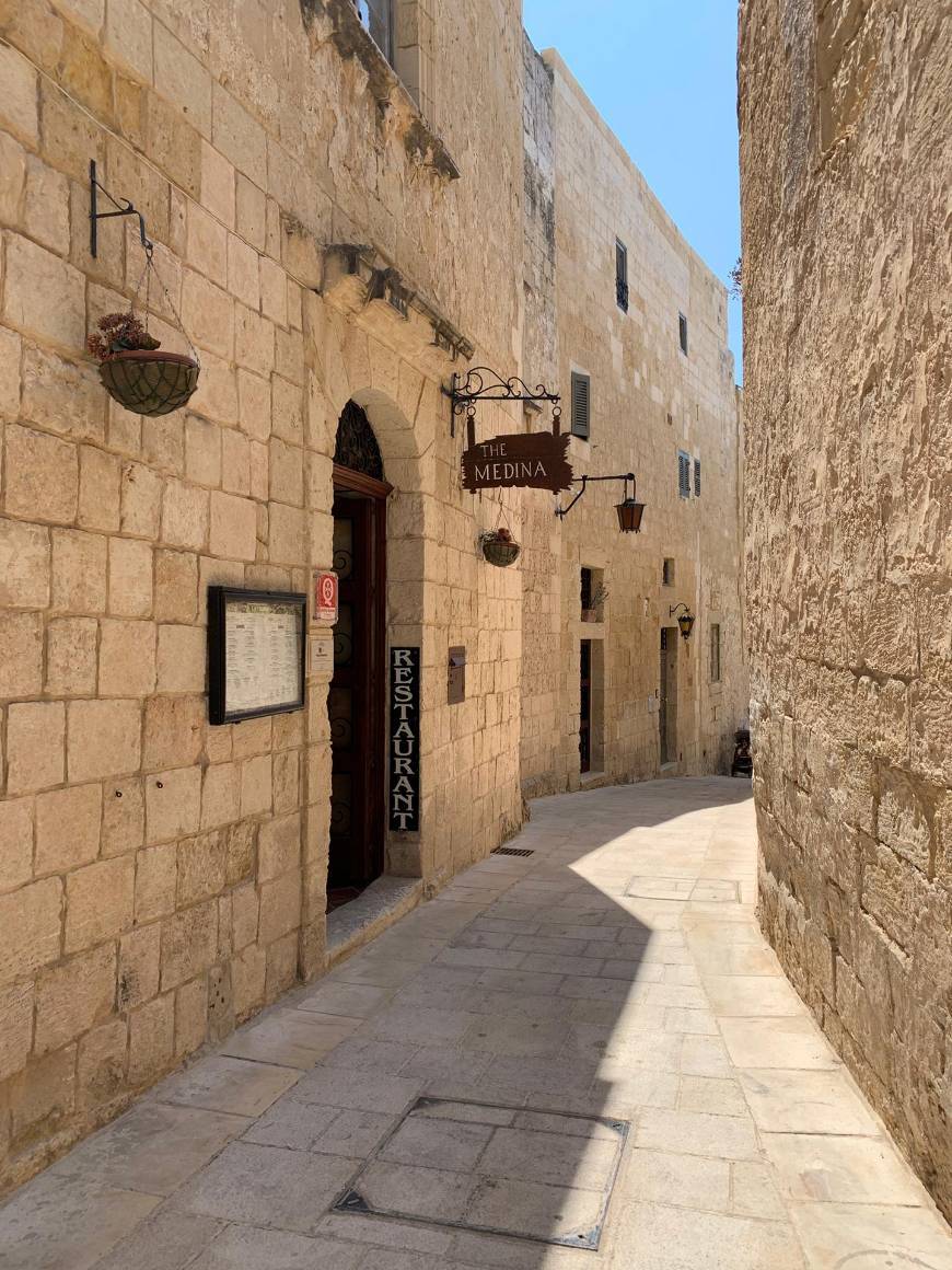 Place Mdina Road