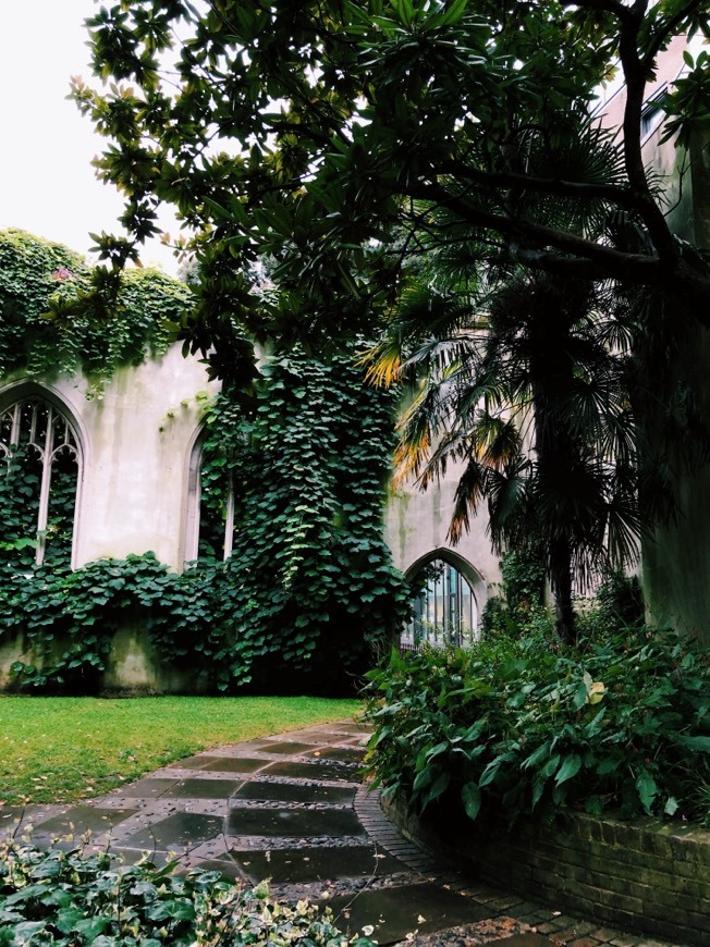 Place St. Dunstan in the East Church Garden