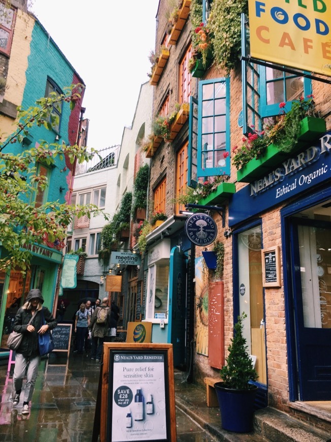 Place Neal's Yard