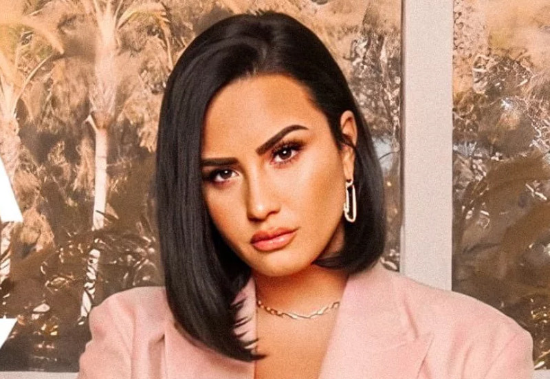 Moda ‎Demi Lovato 