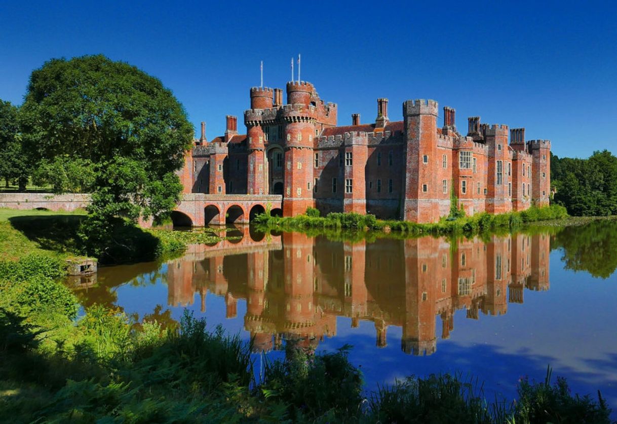 Lugares Herstmonceux Castle