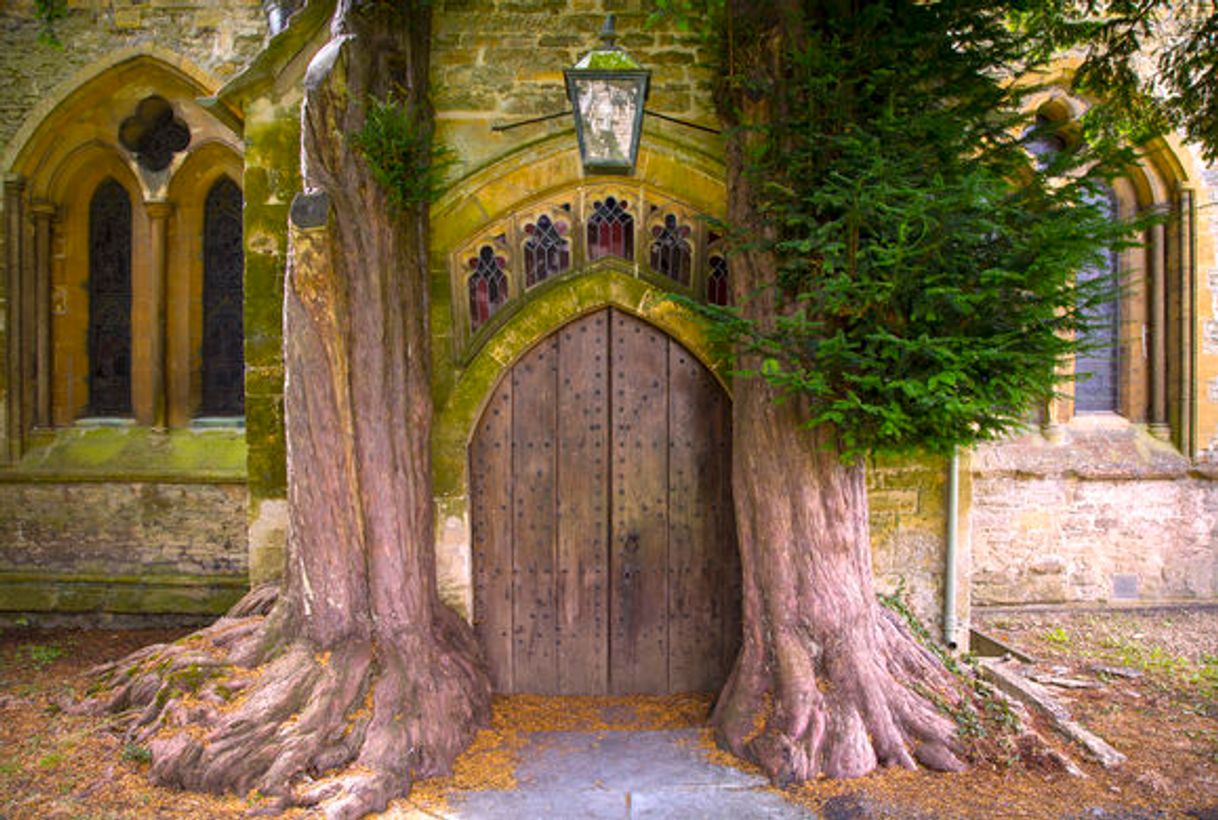 Place St Edward's Church, Stow-on-the-Wold