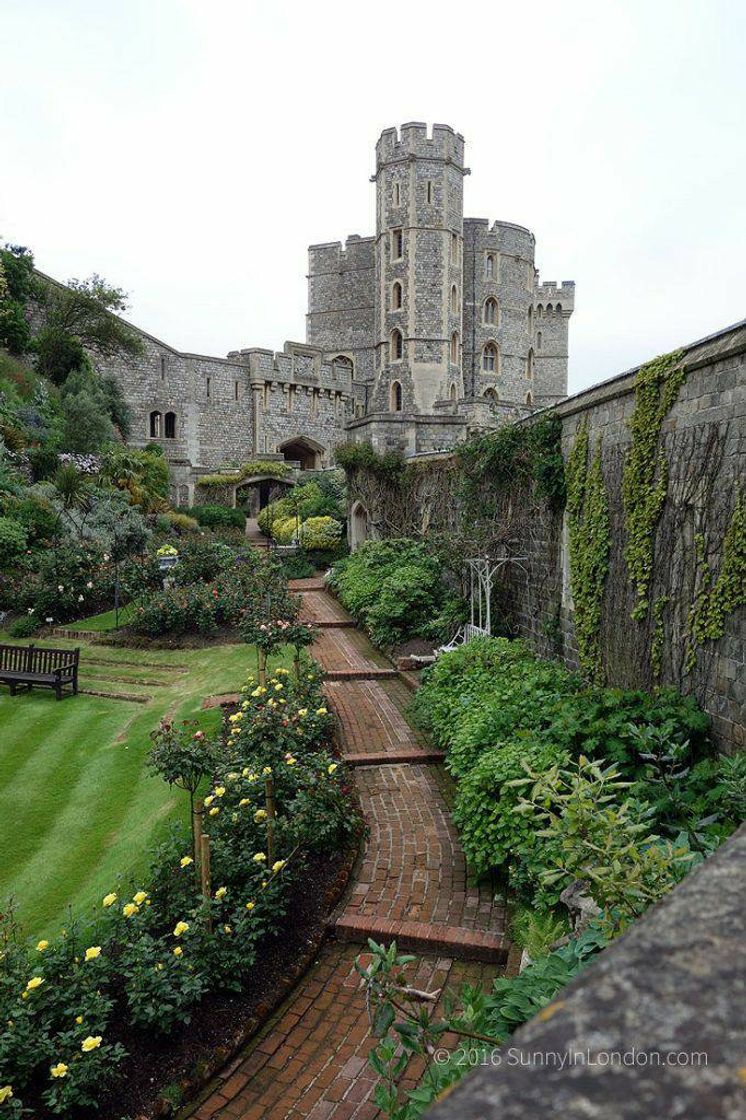 Place Windsor Castle