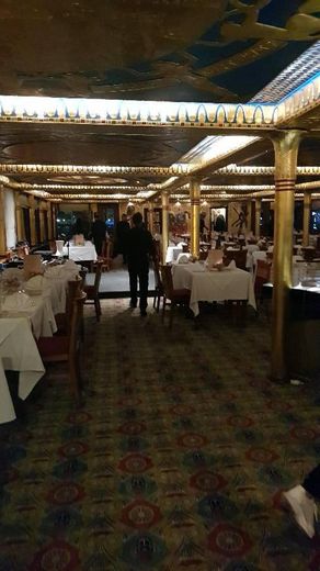 The Pharaohs Cruising Restaurants [الباخره الفرعونيه]