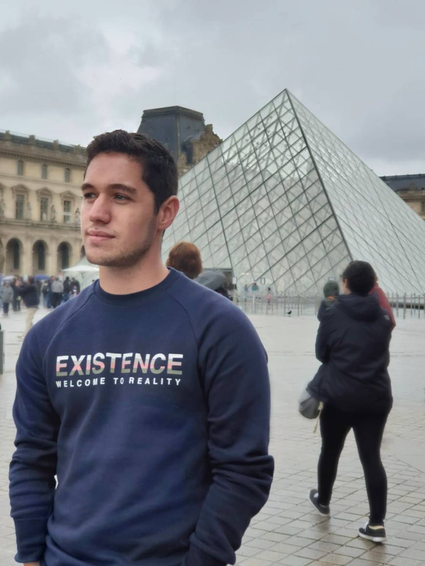 Lugar Pyramide du Louvre