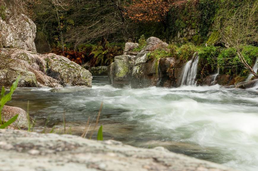 Lugar Río Bestança