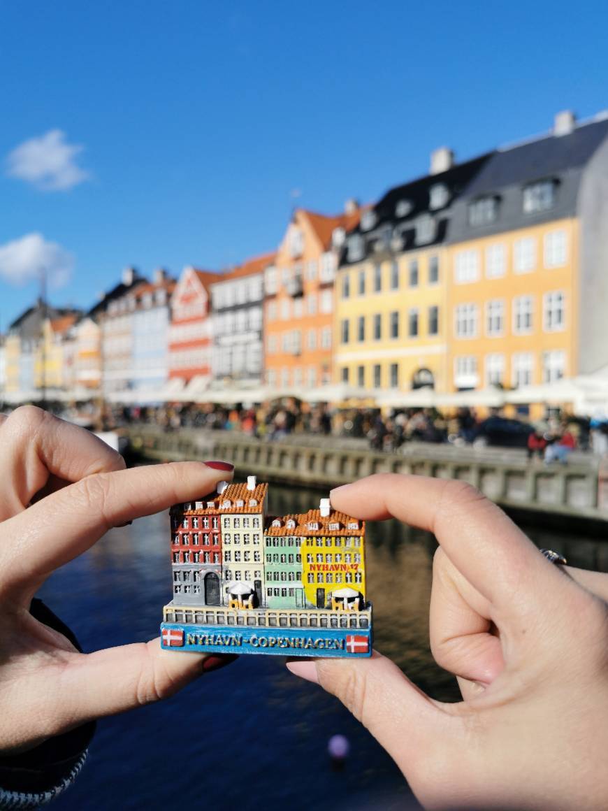 Places Nyhavnsbroen