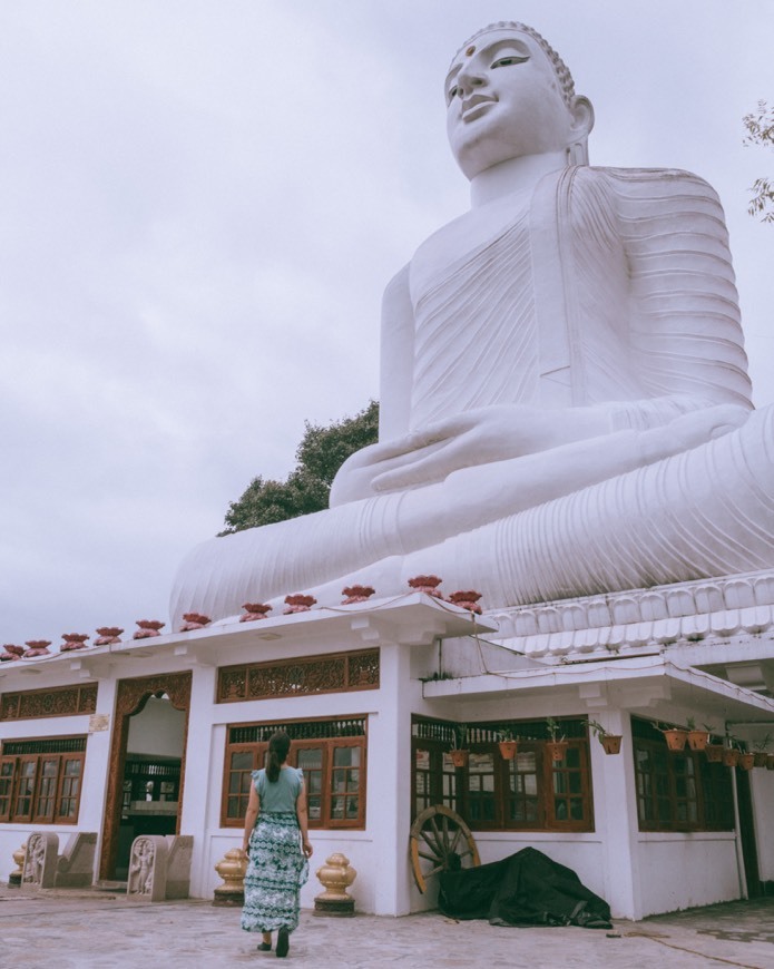 Lugar Bahirawakanda Vihara Buddha Statue