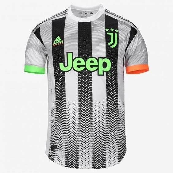 Product Juventus x Palace kit