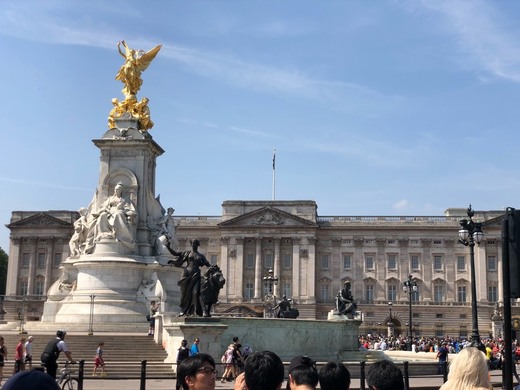 Buckingham Palace