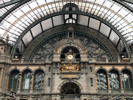 Antwerpen-Centraal