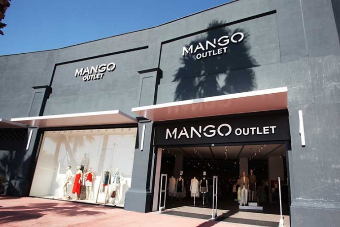 Moda Mango Outlet España: Moda de Mujer