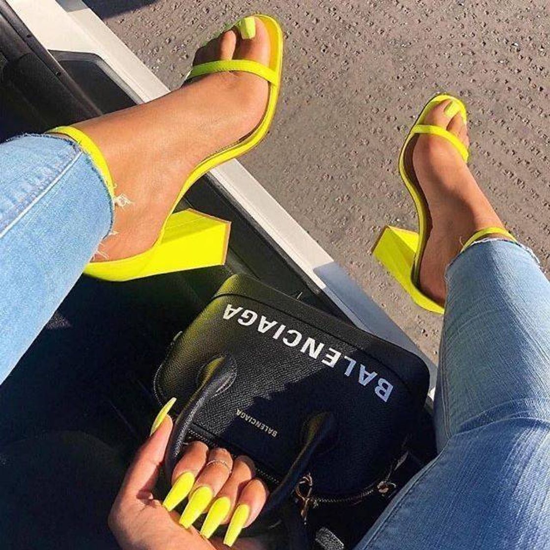 Fashion Neon💛💛🤤