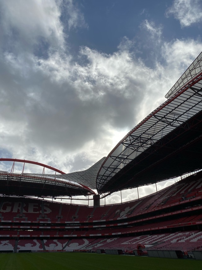 Lugar Estádio Sport Lisboa e Benfica