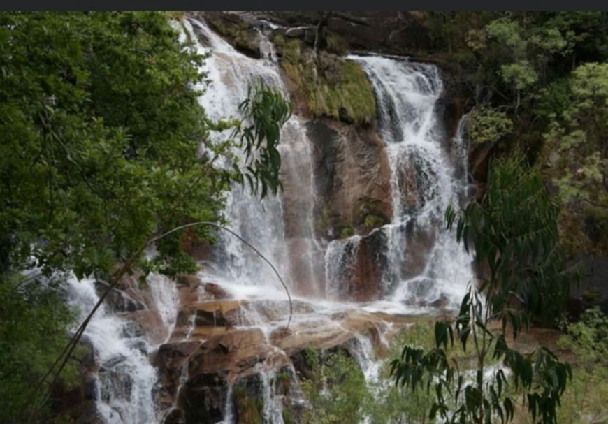 Lugar Cascata de Várzeas