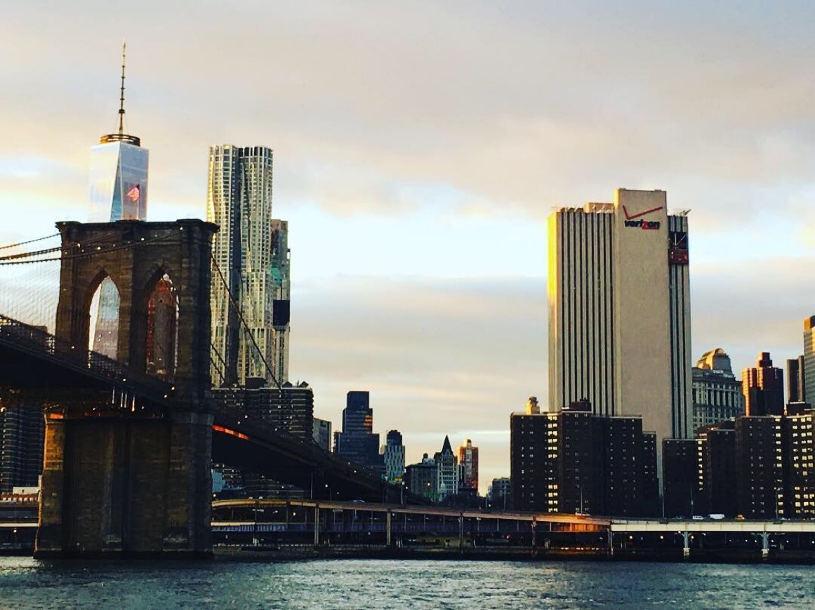 Place Brooklyn Bridge