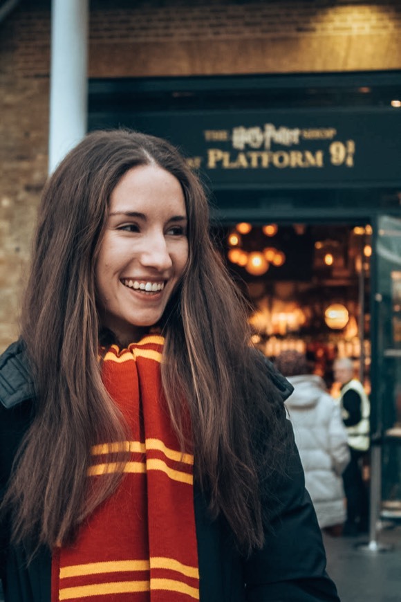 Place The Harry Potter Shop at Platform 9¾