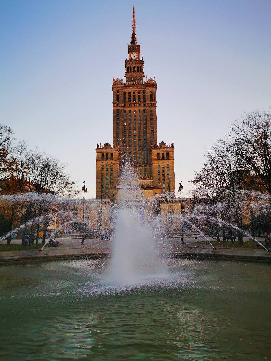 Lugar Palace of Culture and Science