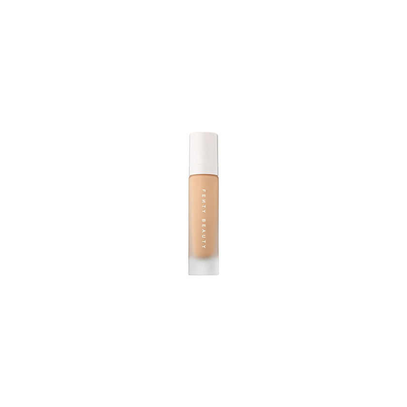 Beauty Base de maquillaje líquida Pro Filt'R de la marca FENTY BEAUTY by