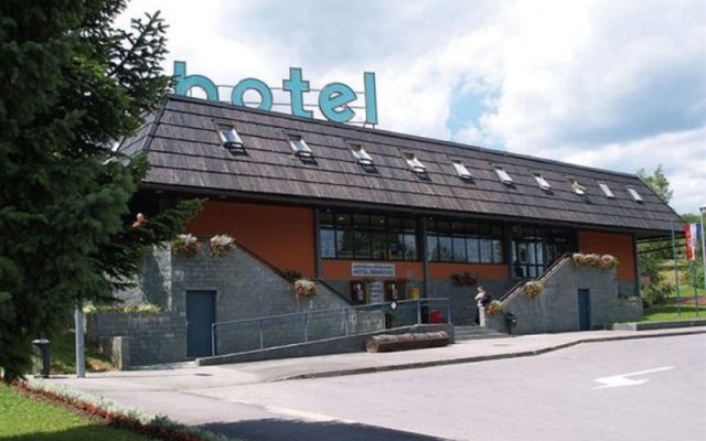 Place Hotel Grabovac