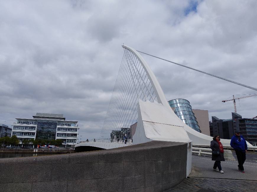 Lugar O'Connell Bridge