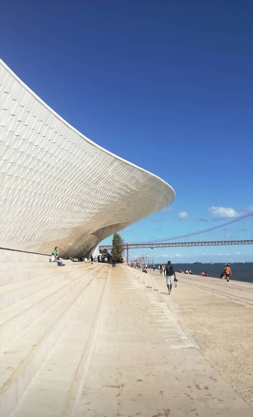 Lugares MAAT - Museum’s rooftop viewpoint