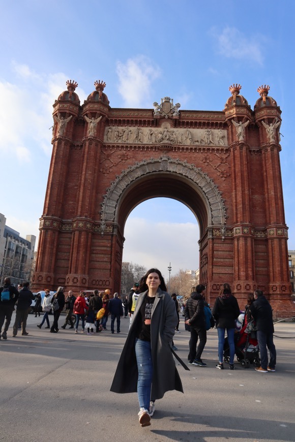 Place Arc de Triomf