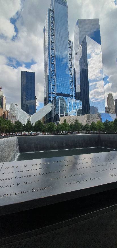 Lugar 9/11 Memorial