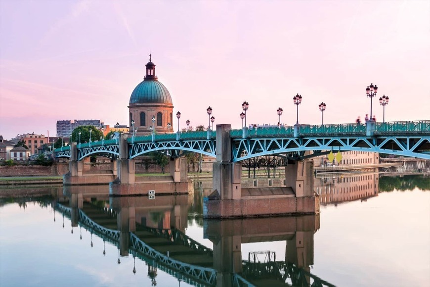 Place Pont Saint-Pierre de Toulouse