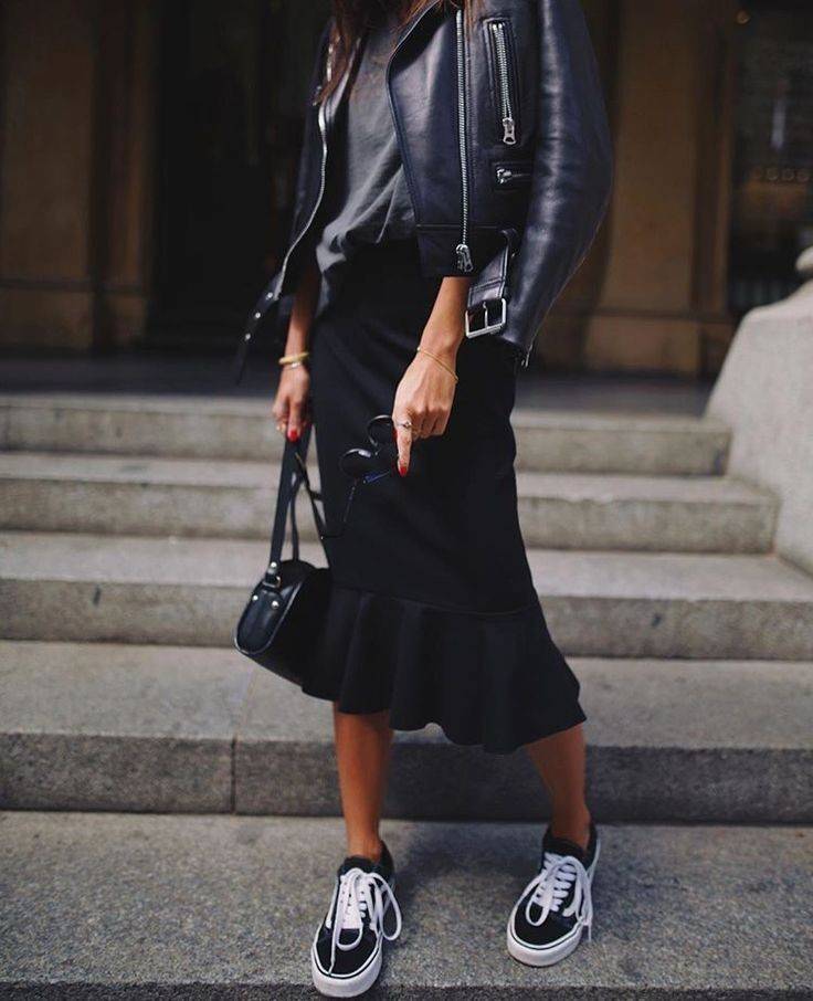 Fashion Black Skirt