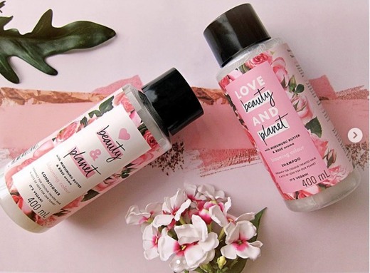 LOVE BEAUTY & PLANET Murumuru Butter and Rose shampoo