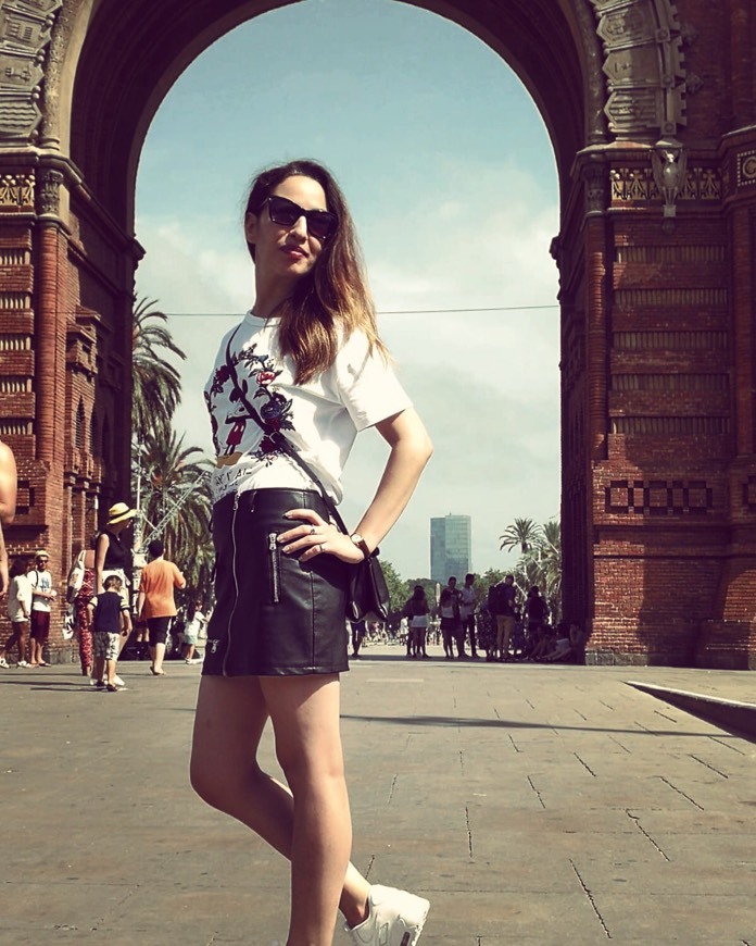 Place Arc de Triomf