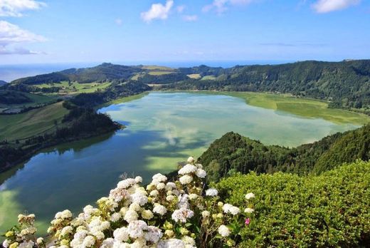 Furnas Lake