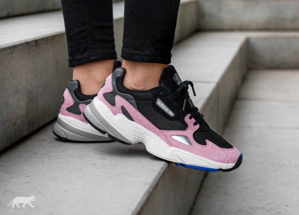 Moda Adidas Falcon Rosa