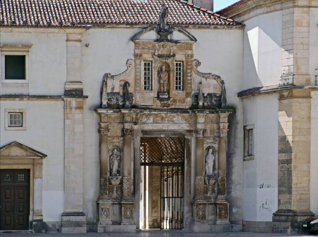 Place Porta Férrea